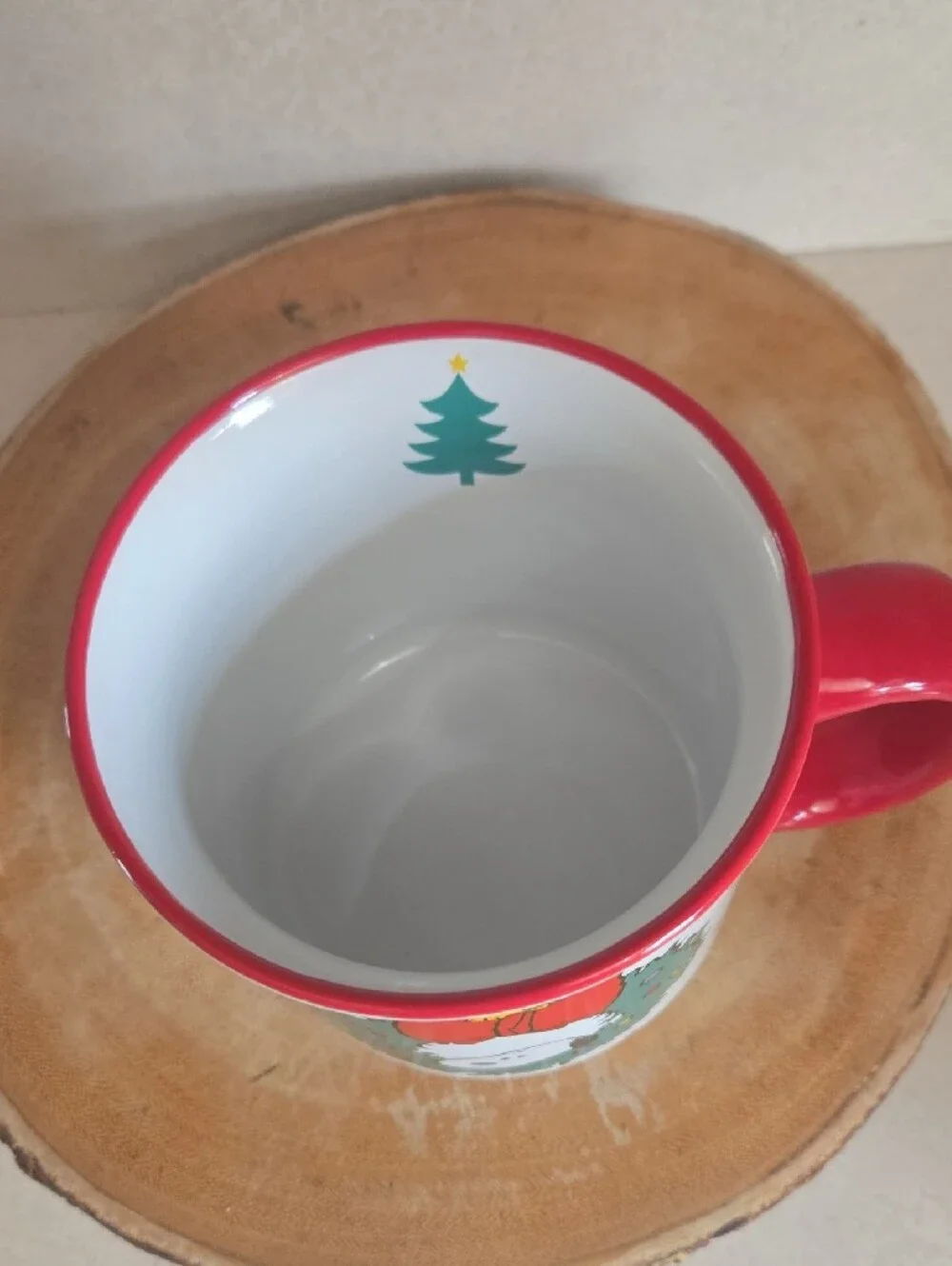 Peanuts White Ceramic Mug with Red Handle and Green Wreath